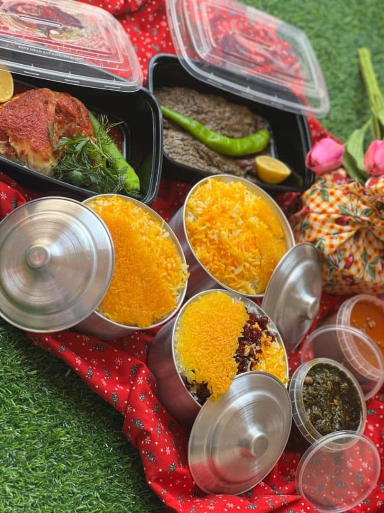 غذای خانگی و بیرون بر فایو فود ۵ در لاهیجان گیلان