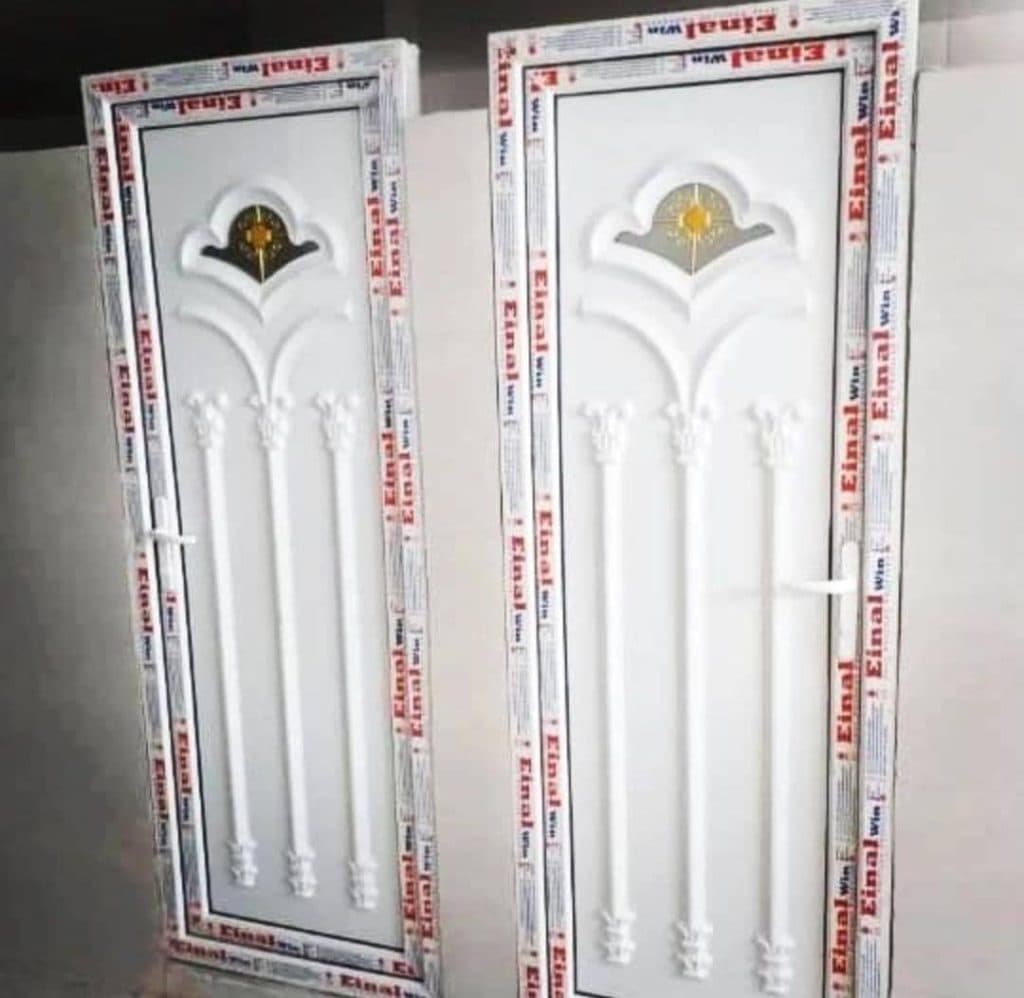 درب و پنجره ی کیوان در آمل