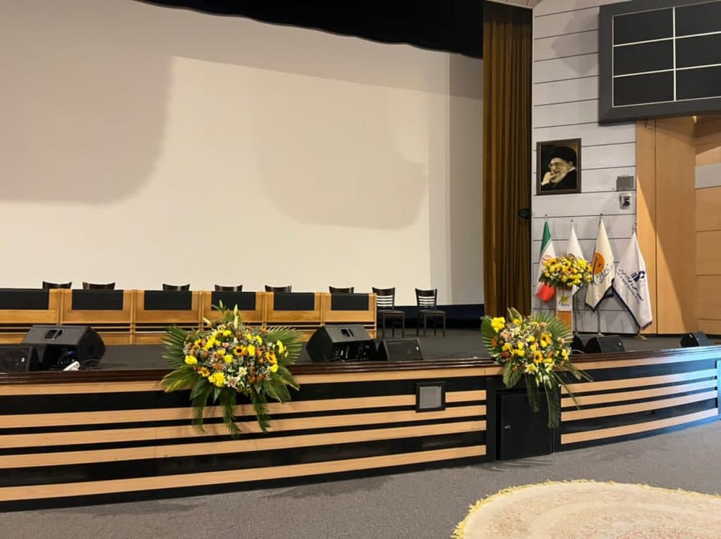 گل فروشی بوتیک گل لوکس در کیش