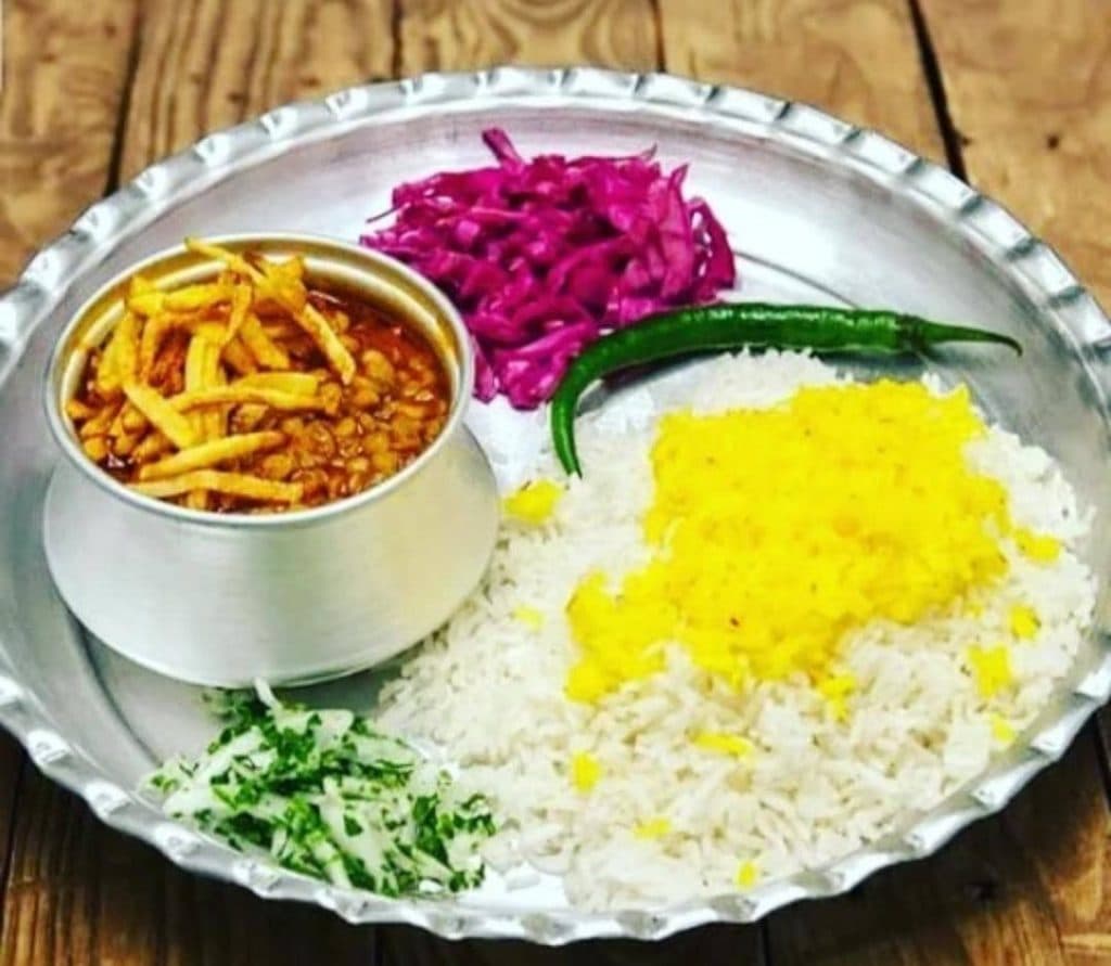 رستوران سنتی کافل در قروه