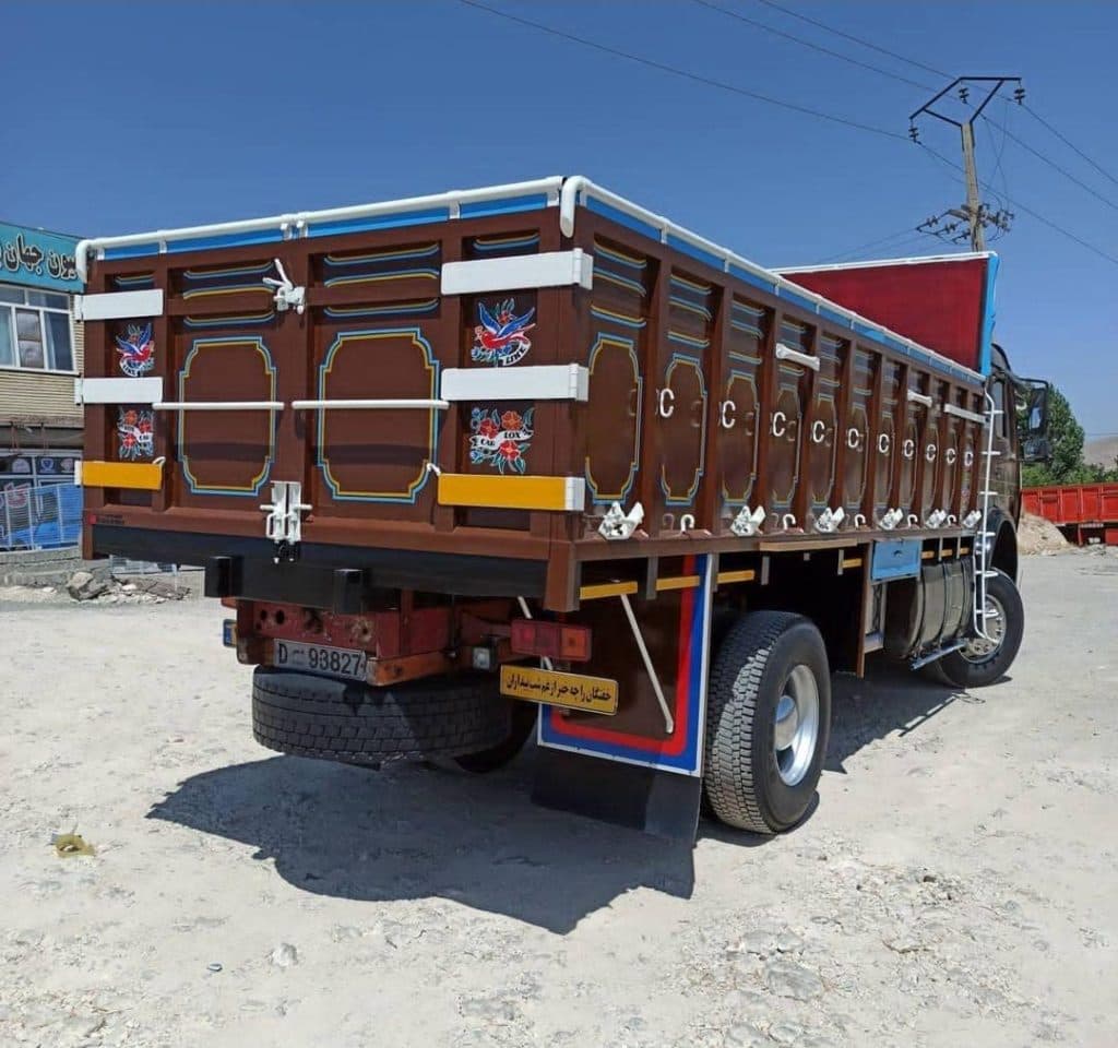 اتاق سازی ماشین سنگین قاسمی در بوکان