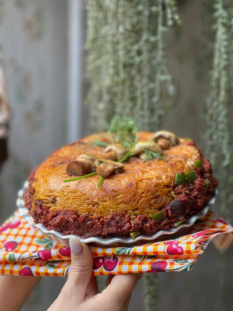 غذای خانگی و بیرون بر فایو فود ۵ در لاهیجان گیلان