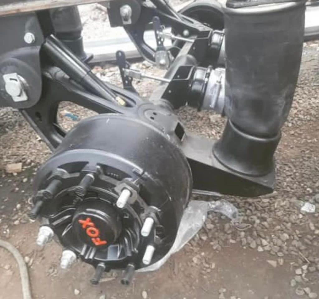 تولید و فروش و تعمیرات کانتینر چادری و کشویی نظرپور در مرند