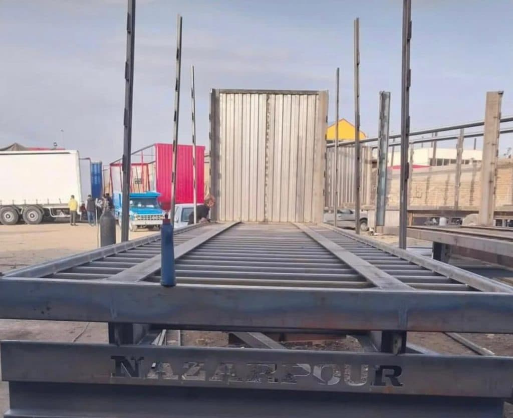 تولید و فروش و تعمیرات کانتینر چادری و کشویی نظرپور در مرند