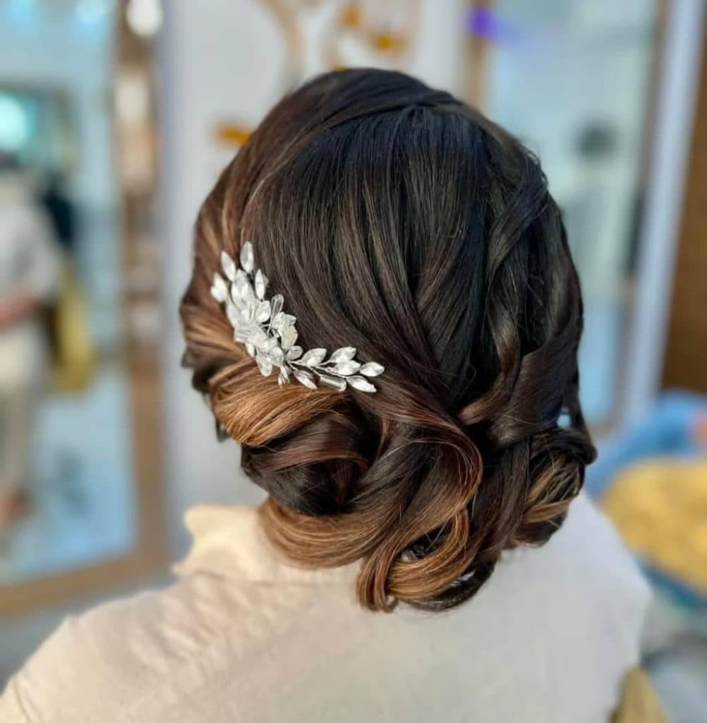 سالن زیبایی و آموزشگاه الهام رمضانی در زیباشهر