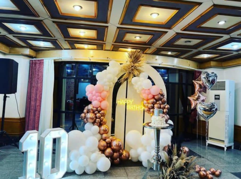 دیزاین تولد تشریفات سانیا بالن در کیش