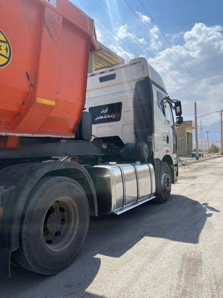 باکسازی کامیون و تریلی آواره در یزد