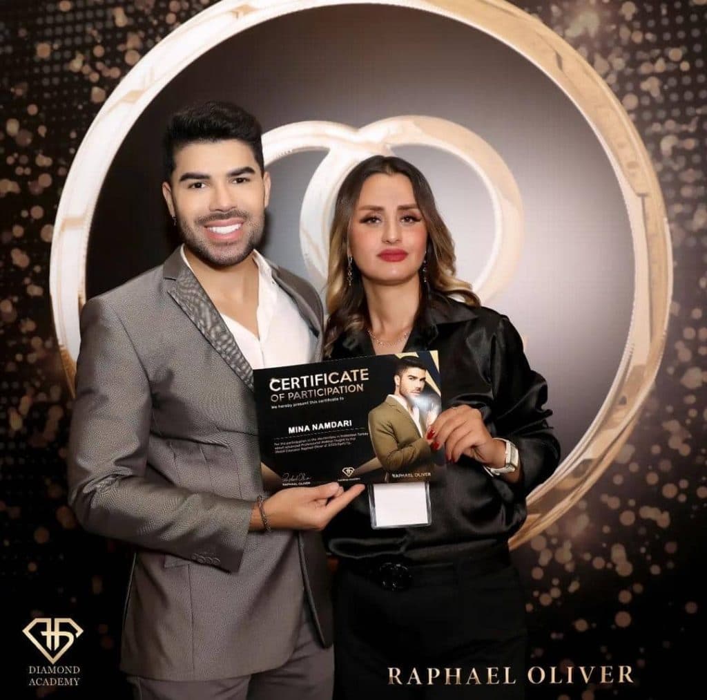 خدمات تخصصی میکاپ مینا نامداری در کوه چنار فارس