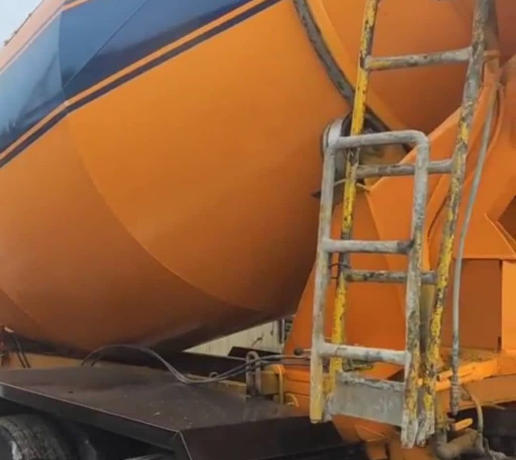 ساخت و فروش دستگاه میکسر بتن ارس تراک میکسر در تبریز آذربایجان شرقی