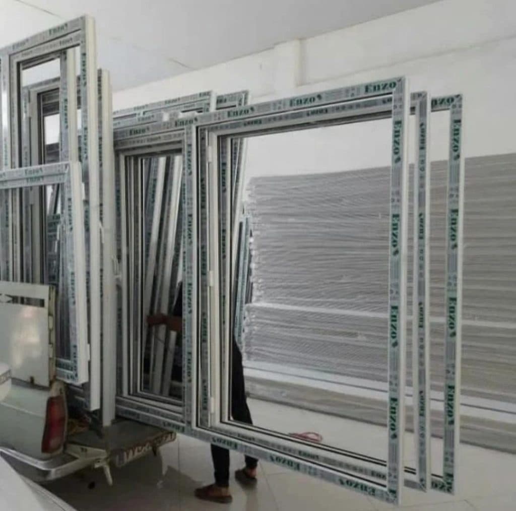 شرکت درب و پنجره سازی دوجداره و upvc هما صنعت در تهرانپارس تهران