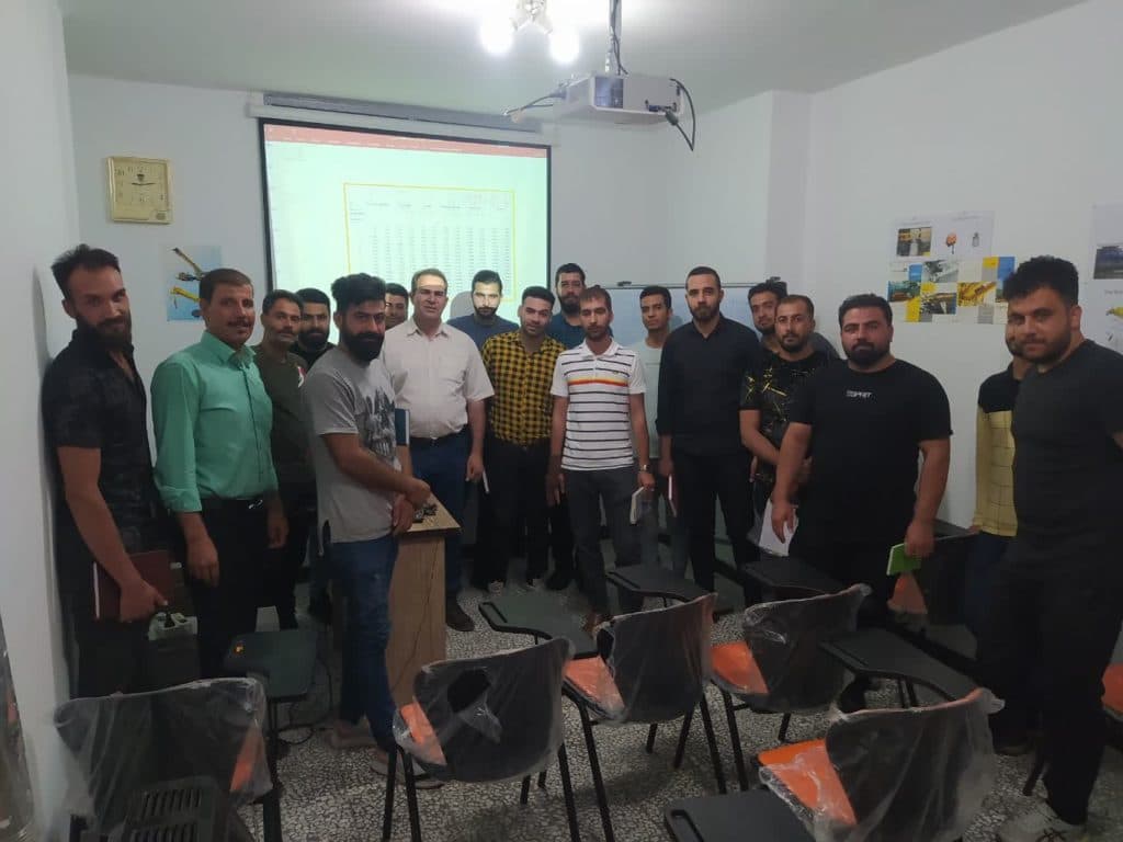 آموزش اپراتوری جرثقیل سقفی و لیفتراک و ریگری حقیقی در مبارکه اصفهان