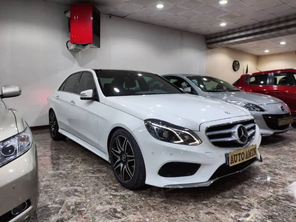 نمایشگاه ماشین اتو امین در اصفهان