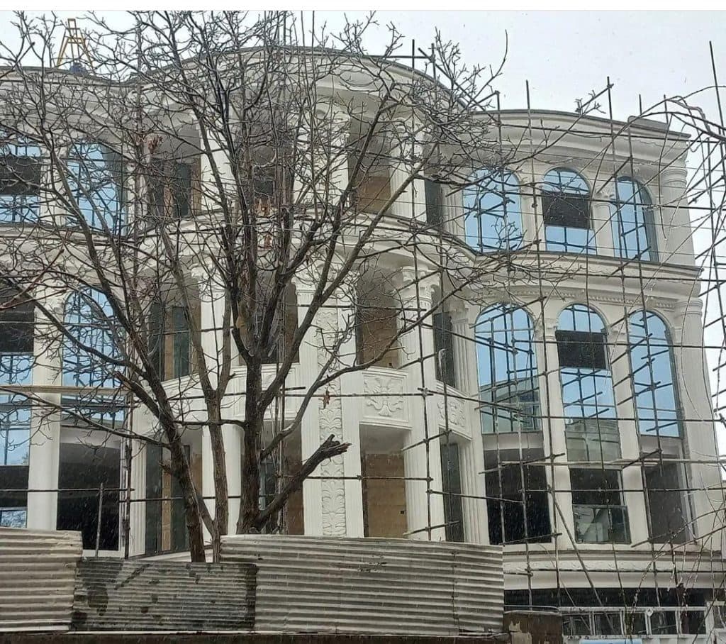 تولید و نصب درب و پنجره upvc و آلومینیوم آذروین در تبریز