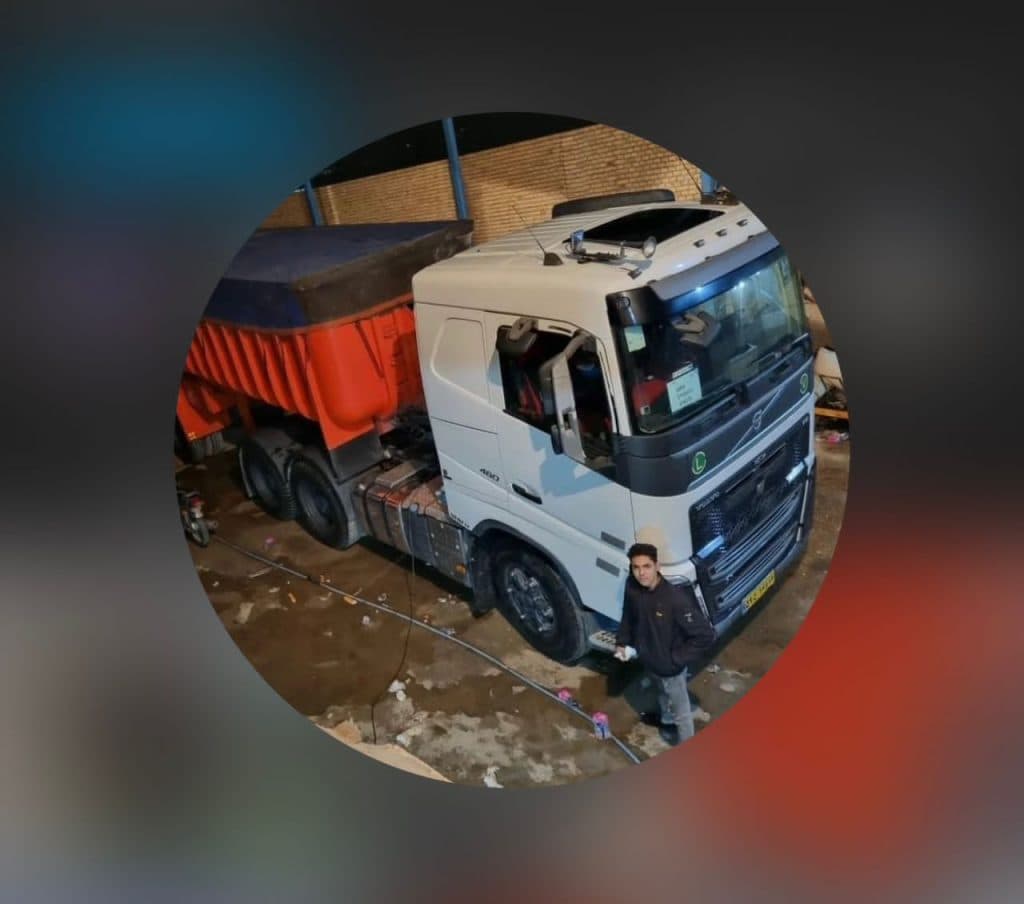 بازسازی و نقاشی ماشین های نسل جدید برادران عبدالخانی در عبدالخوان اهواز