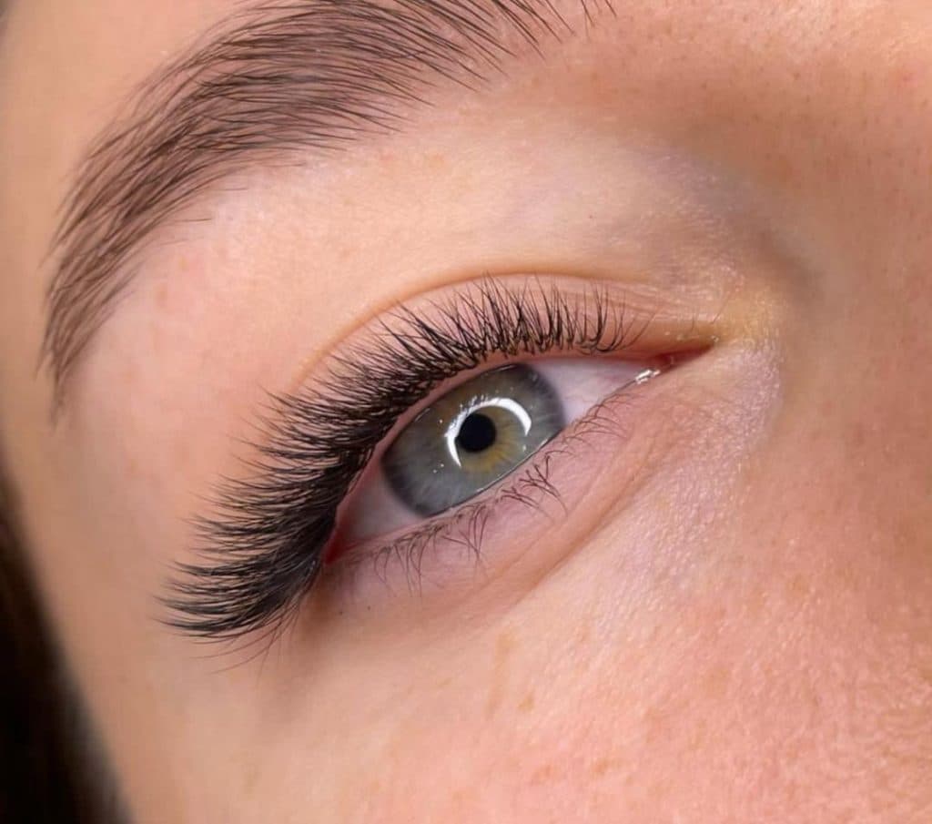 سالن زیبایی مونا محمدی در تهران