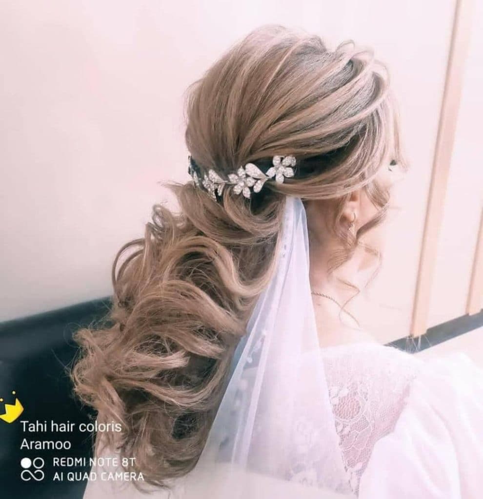 آموزشگاه و سالن زیبایی آرامو در دلفان لرستان