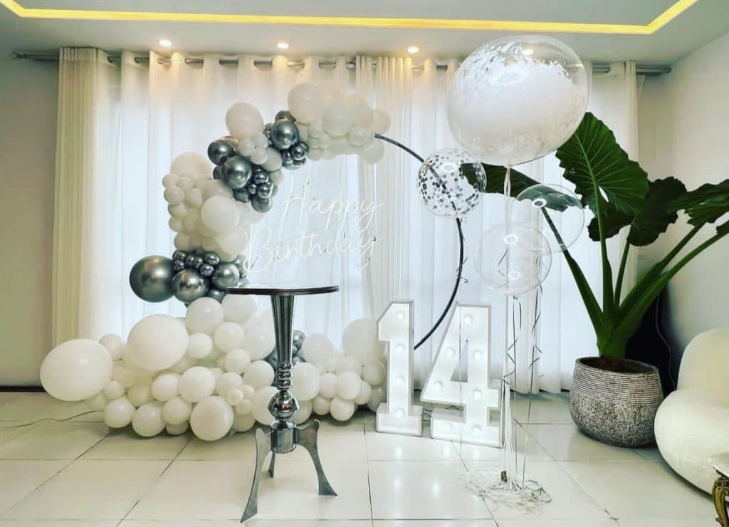 دیزاین تولد تشریفات سانیا بالن در کیش