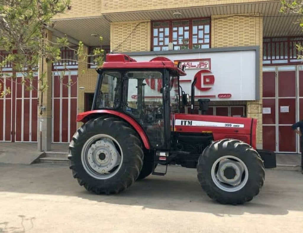 خرید فروش و تعمیر تراکتور و ادوات کشاورزی فلاحی در اراک