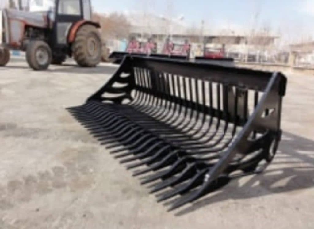 خرید فروش و تعمیر تراکتور و ادوات کشاورزی فلاحی در اراک