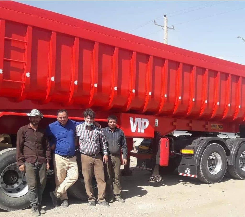 تریلی و کمپرسی و کانتینر سازی رخش تریلر امیر عبدی در همدان