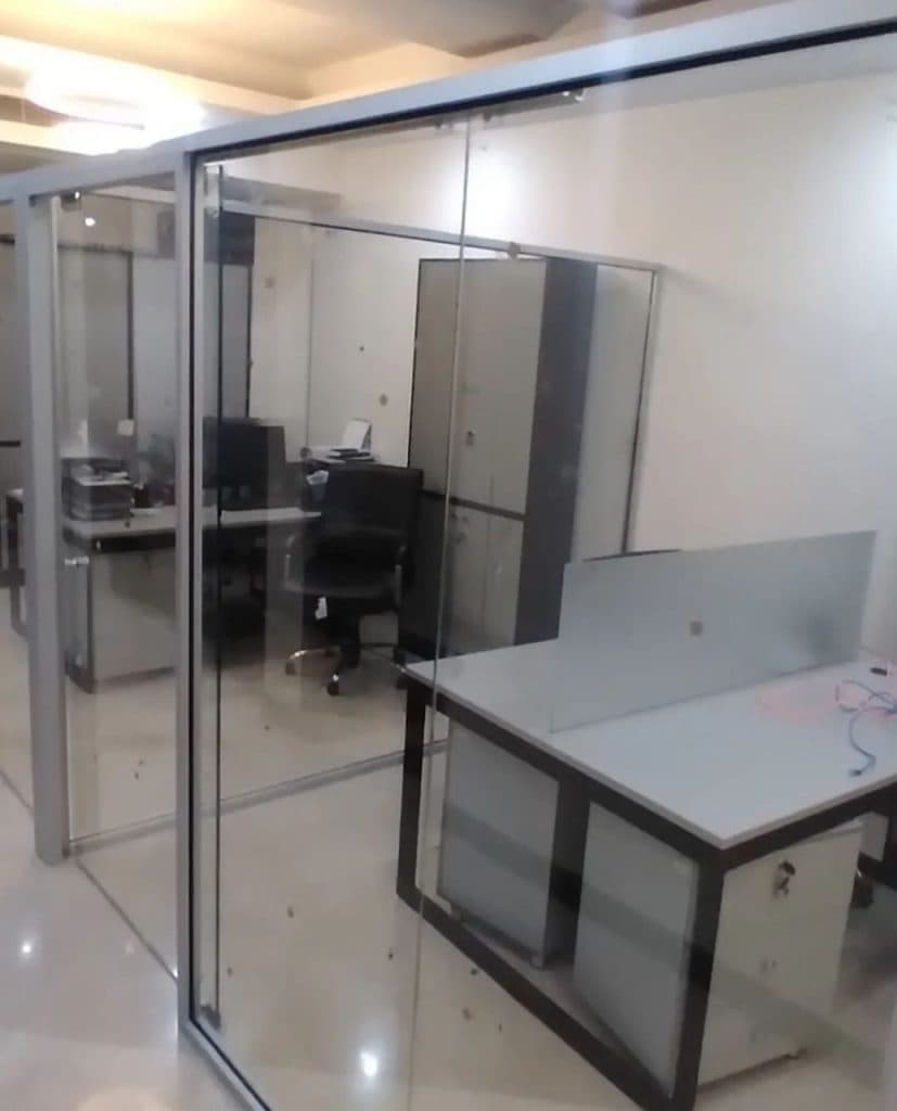 اجرا و نصب پارتیشن شیشه ای گلس دیزاین در سعادت آباد تهران
