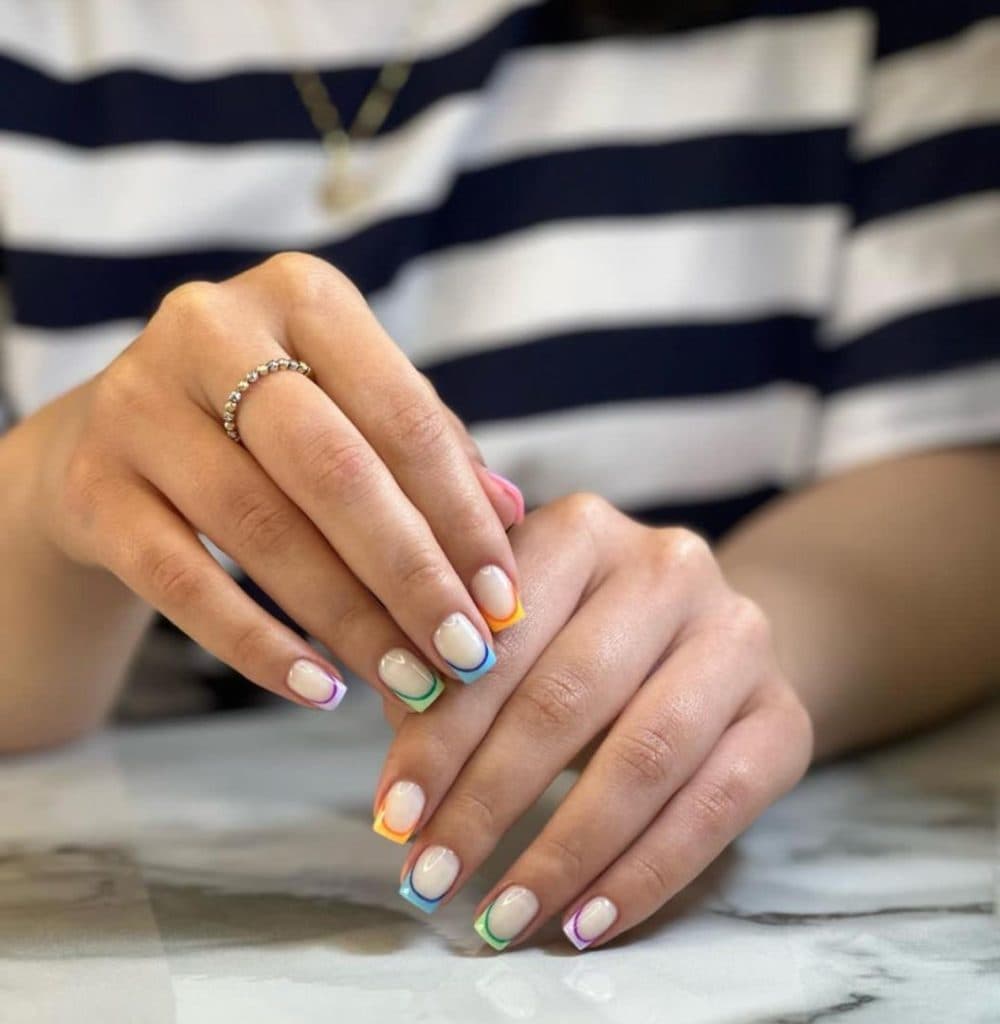 سالن زیبایی زنانه آتنا طالبی در بابل مازندران