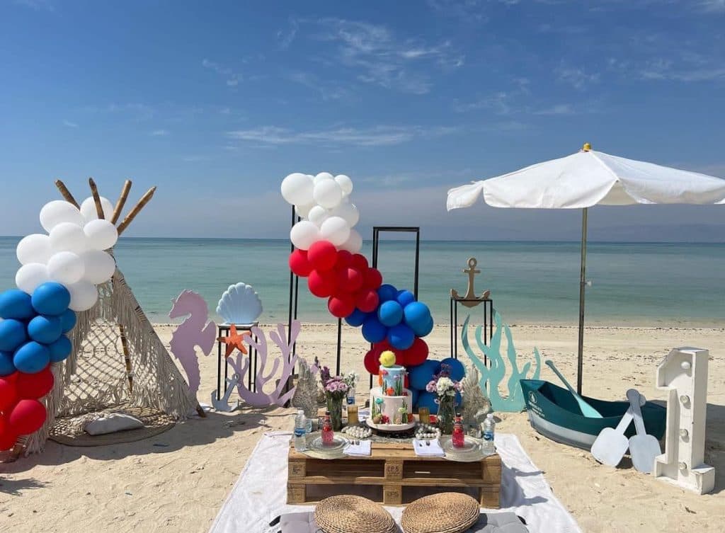 دکور ساحلی تشریفات ساینا بالن در کیش