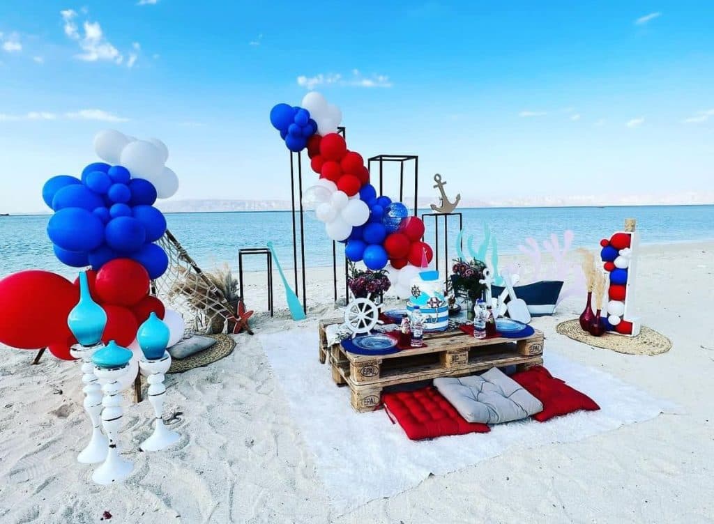 دکور ساحلی تشریفات ساینا بالن در کیش
