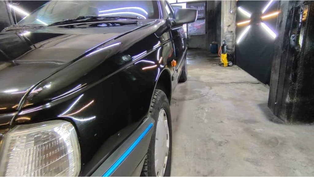 مجموعه تخصصی نقاشی و واکس پولیش خودرو محمد حسامی در سقز کردستان