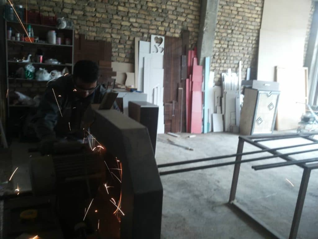 دکوراسیون داخلی و کابینت سازی قزلی در گنبد کاووس