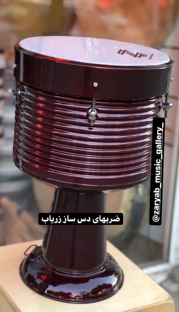 فروشگاه لوازم موسیقی زریاب در بوکان