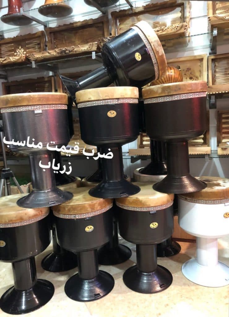 فروشگاه لوازم موسیقی زریاب در بوکان