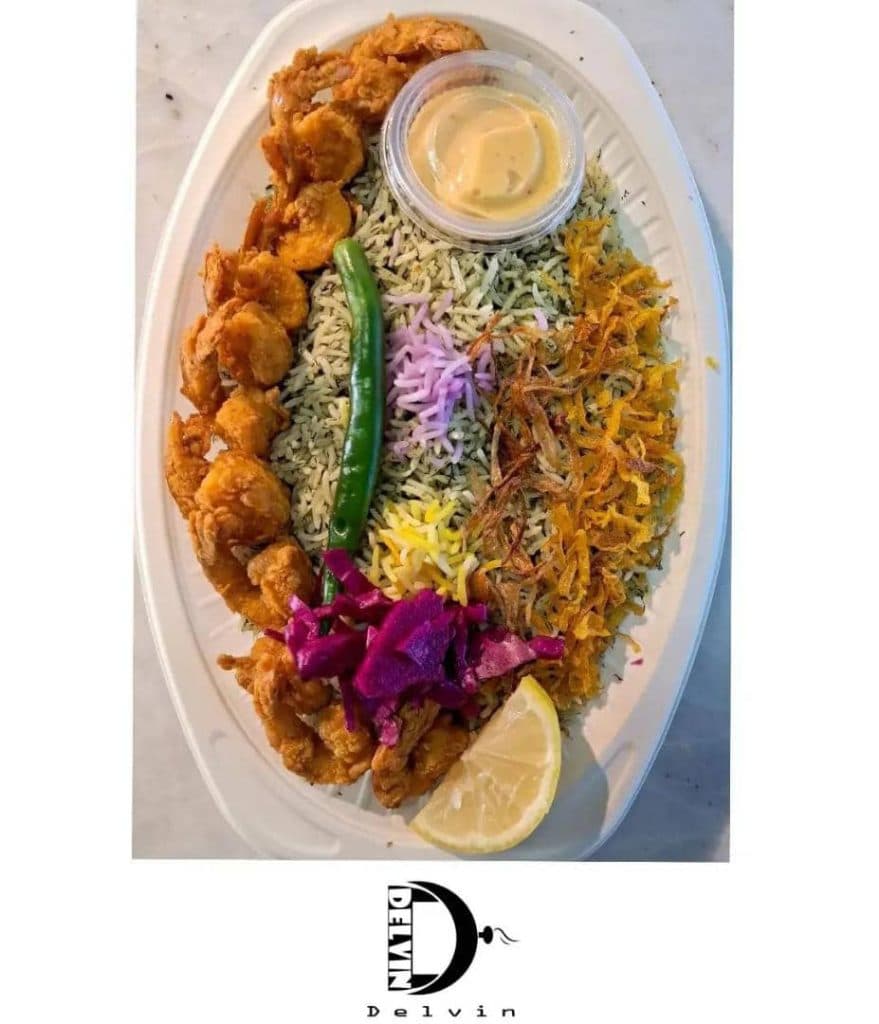 بیرون بر و آشپزخانه غذای ایرانی دلوین در بندرعباس