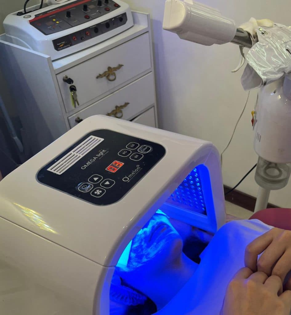 سالن زیبایی زنانه آتنا طالبی در بابل مازندران