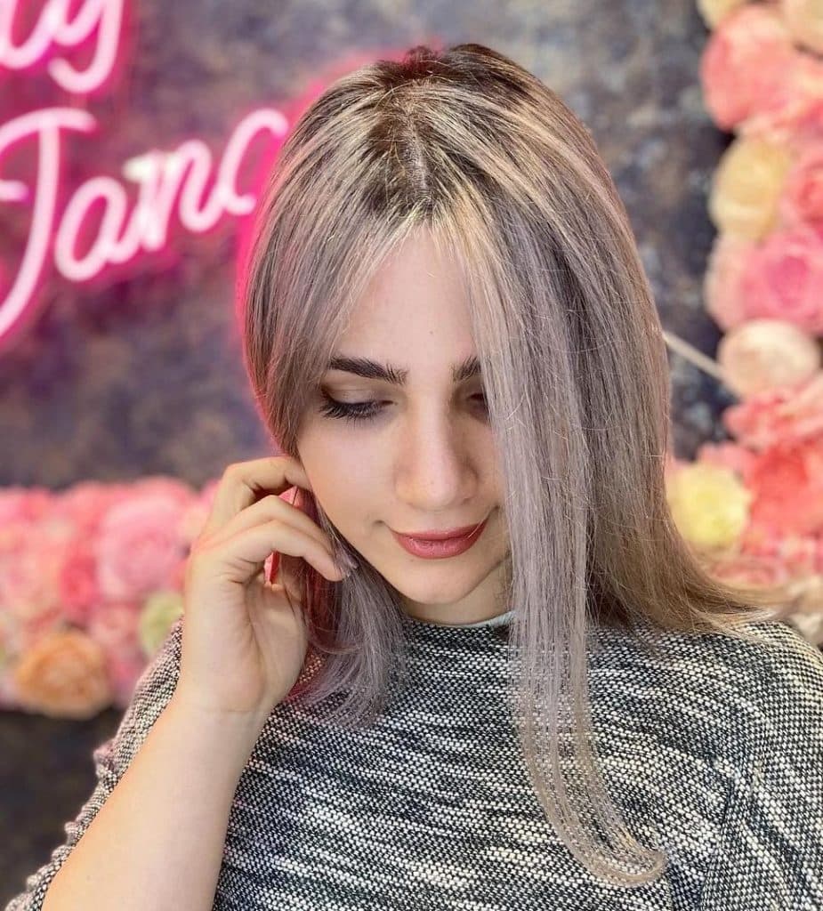 سالن زیبایی جانان در صومعه سرا