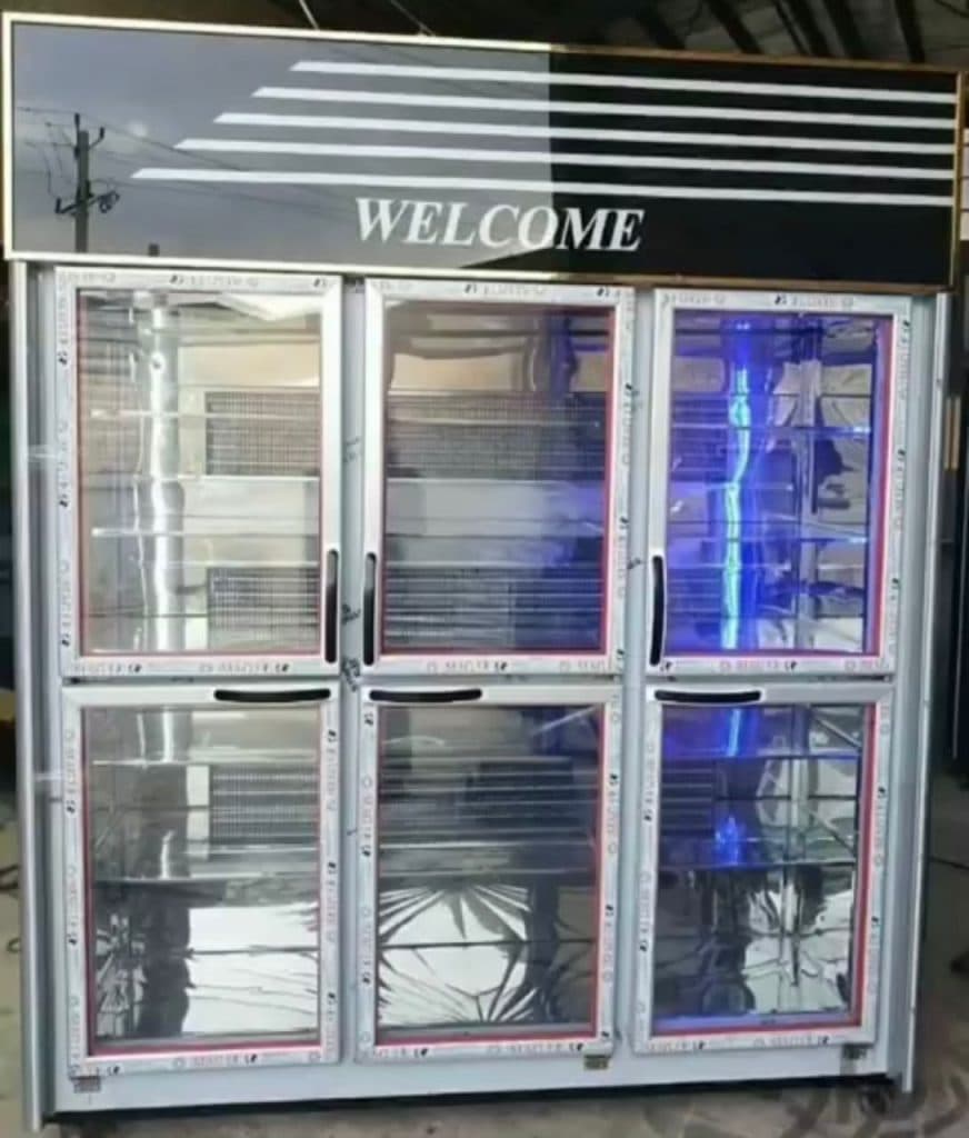 ساخت یخچال های ویترینی و فروشگاهی عضد انجماد در شازند اراک