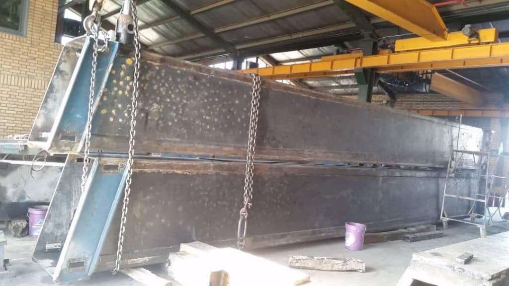 آهنگری و ساخت و تعمیر جرثقیل کاسپین فرجی در تهران