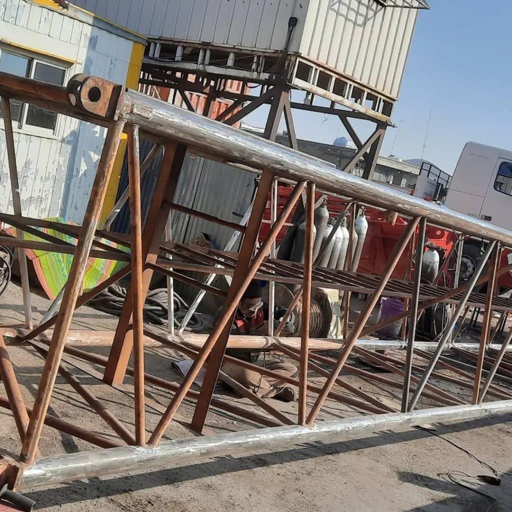 آهنگری و ساخت و تعمیر جرثقیل کاسپین فرجی در تهران