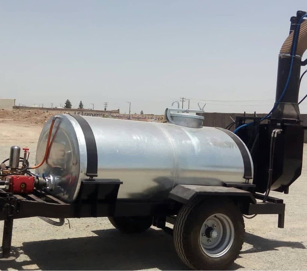 تولید و فروش ادوات کشاورزی تریلر و سم پاش رستاک ماشین کرمان