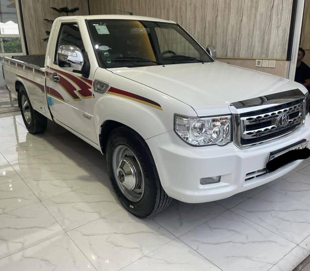 نمایشگاه ماشین و اتوگالری پدیده در قائمشهر مازندران