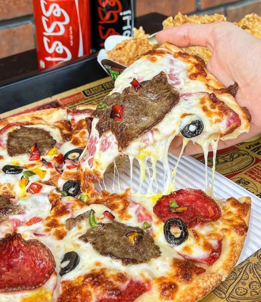 فست فود چترا در تبریز