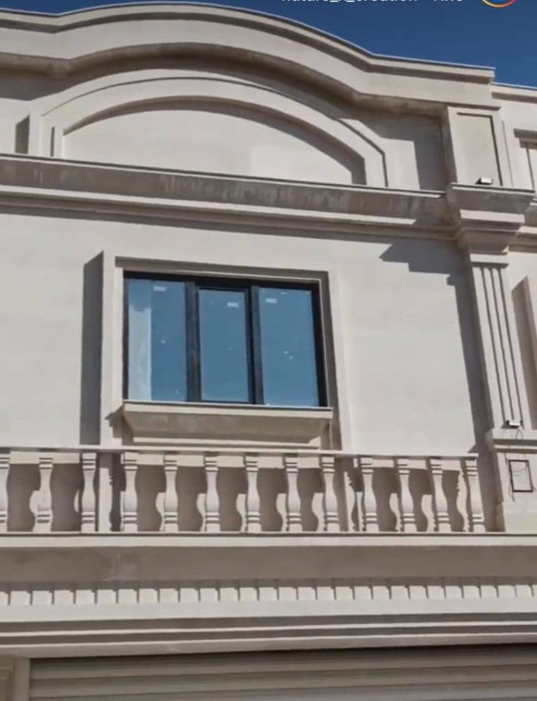 تولید و فروش درب و پنجره upvc و توری پلیسه عصر نوین در یزد