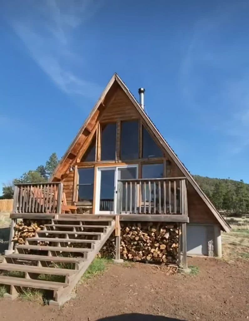 طراحی و اجرای سازه های چوبی و فلزی سازه نوین در همدان