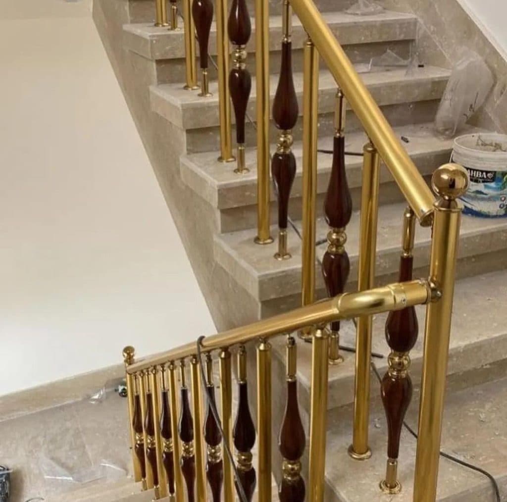 تولید و فروش نرده استیل لوتوس زارع در یزد