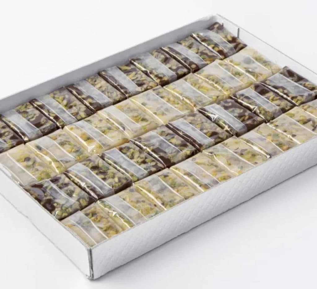 حلوا پزی پسران صداقت در تبریز