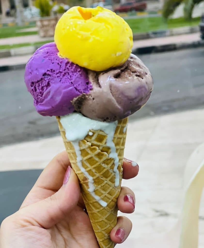 آبمیوه بستنی پاتوق در خرم آباد