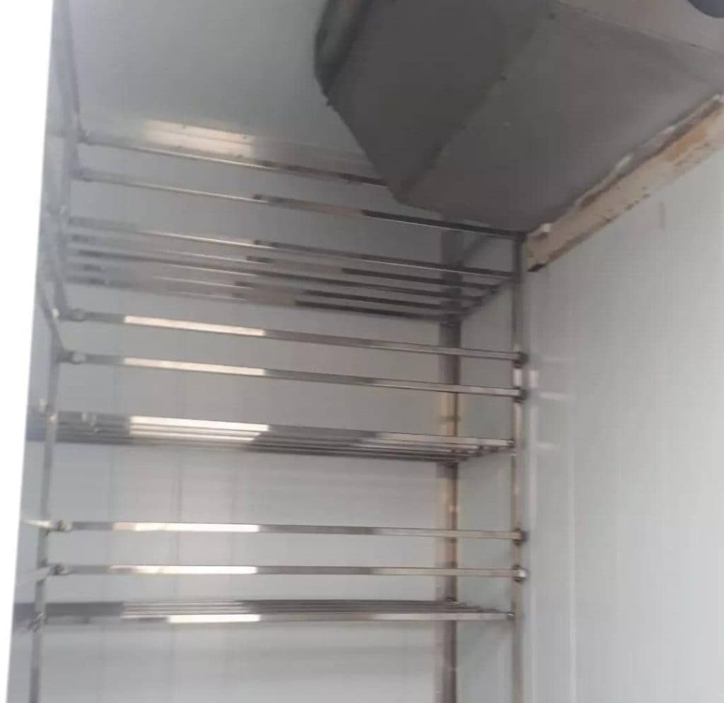 طراحی و ساخت سرد خانه ثابت و متحرک کامیون و نیسان بوران تک در تبریز