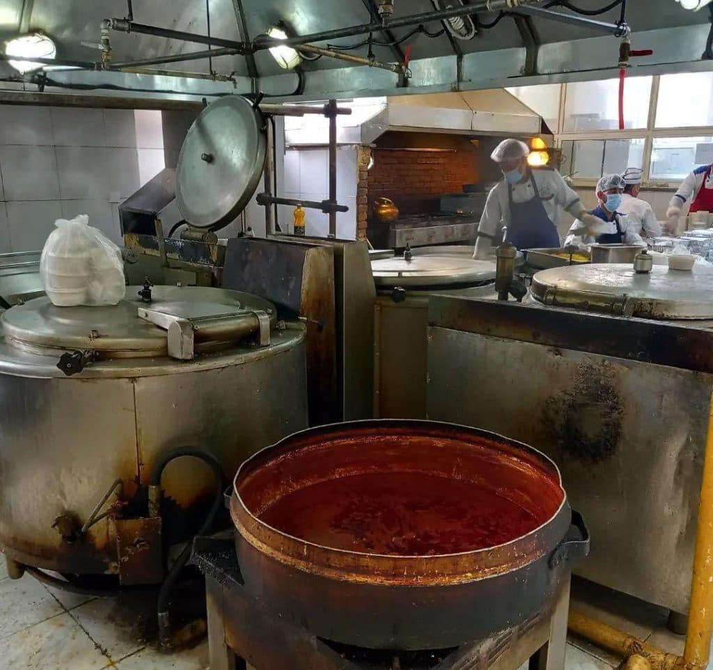 تعمیرات و نگه داری تجهیزات آشپزخانه صنعتی پایدار پکینگ در تهران