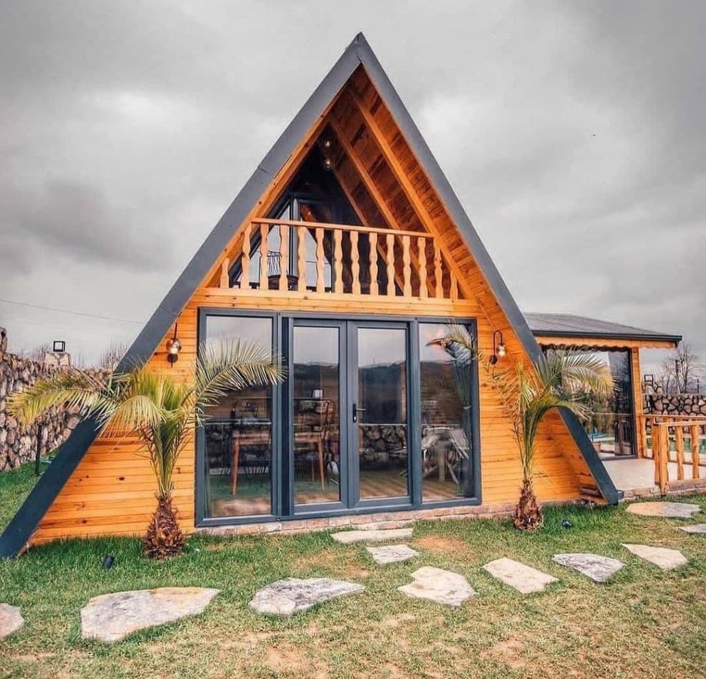 نصب و اجرا و ساخت خانه پیش ساخته و کانکس غفاری در کرج