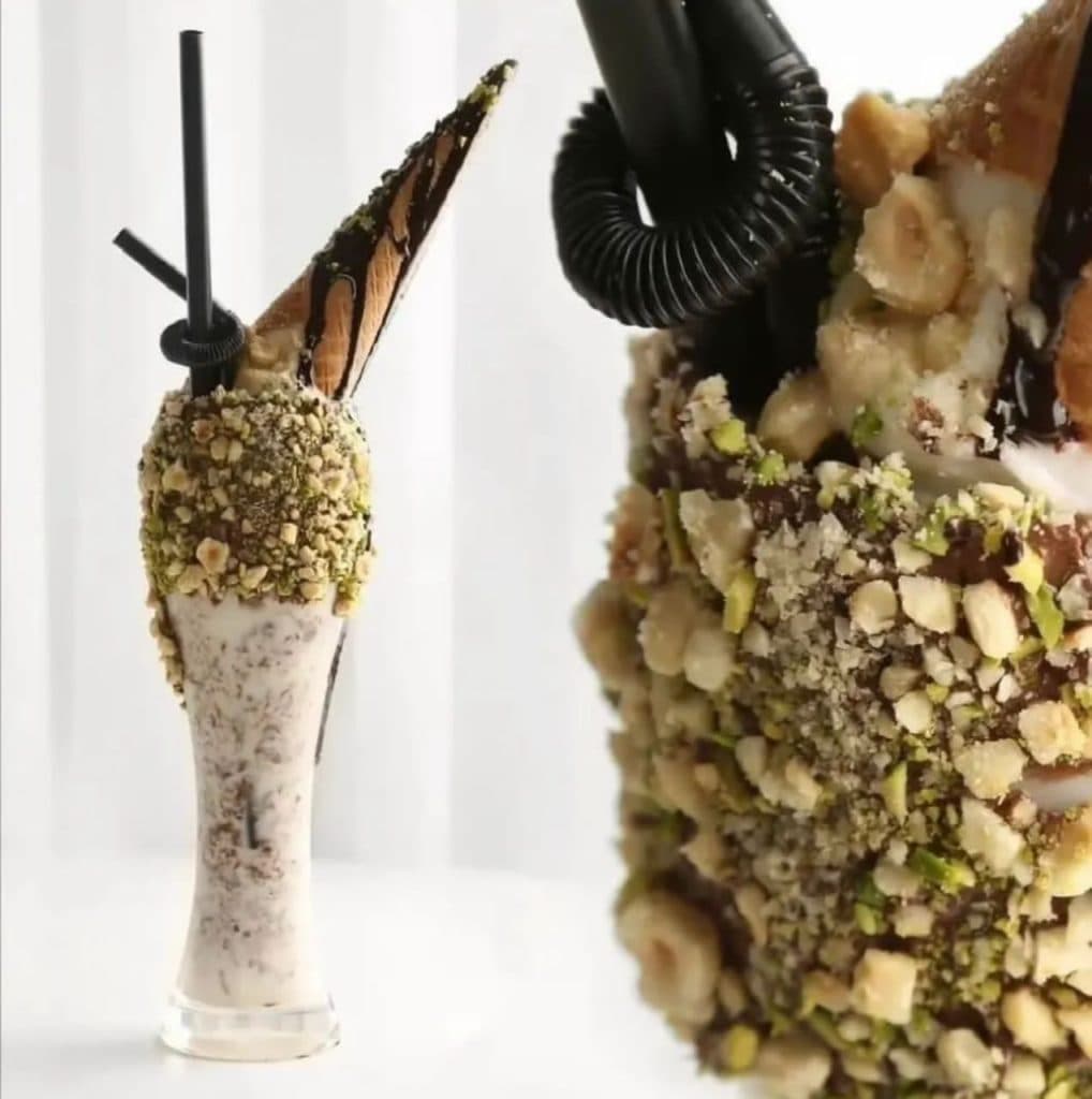 آبمیوه بستنی پاتوق در خرم آباد